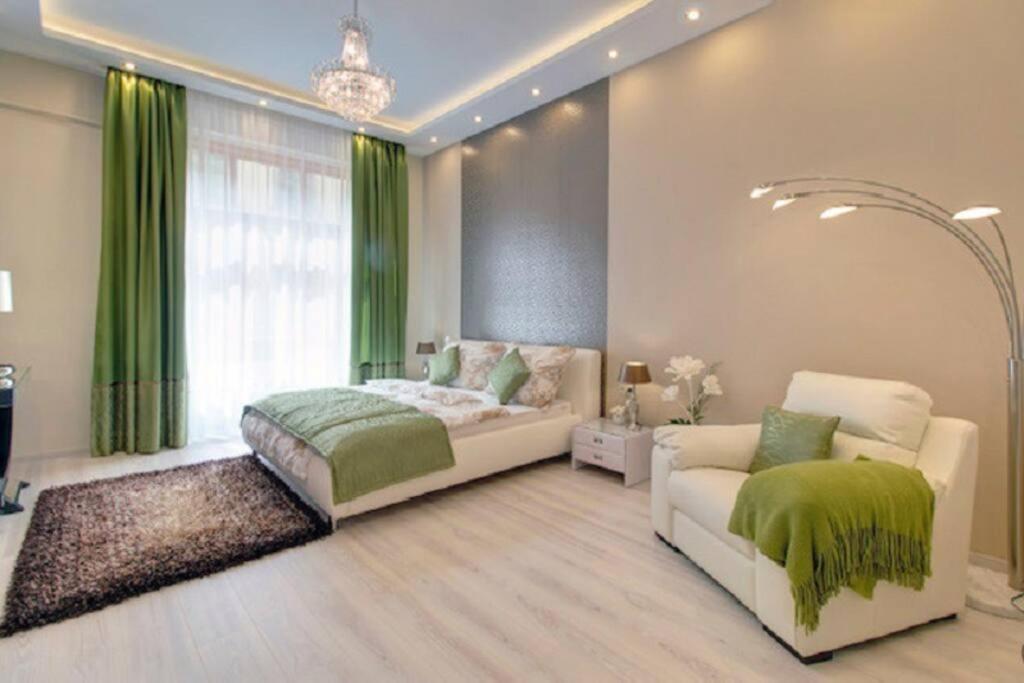 Super Central Apartment บูดาเปสต์ ภายนอก รูปภาพ